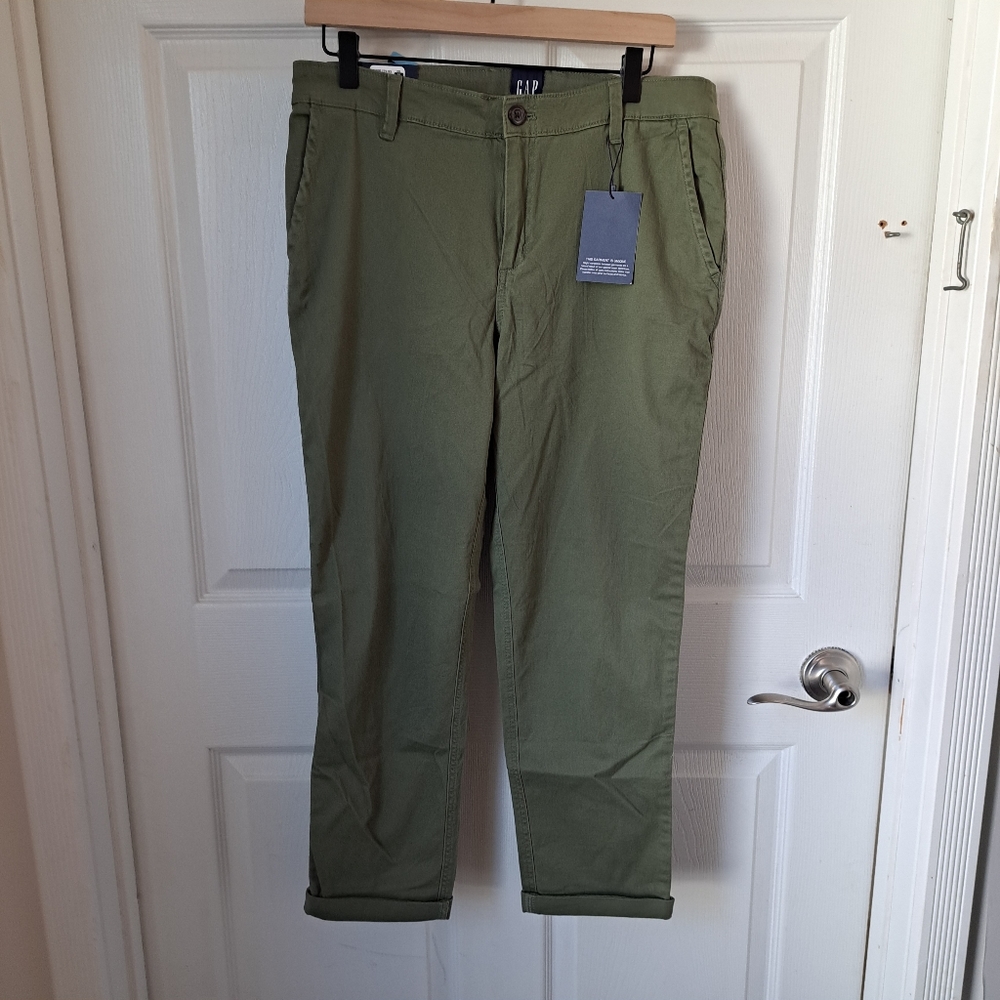 Cropped Girlfriend pants